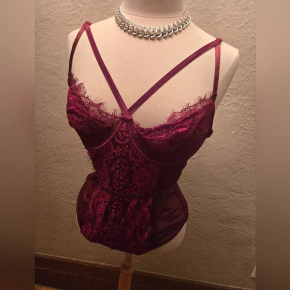 Burgundy Lace Strappy Bodysuit Lingerie Y2K Romantic Mesh Teddy (Size L) - Picture 8 of 10